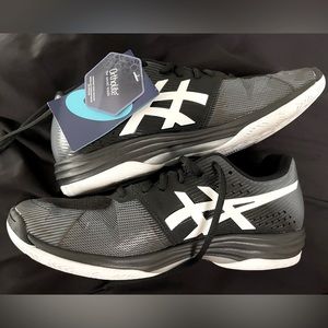 Volleyball Asics Gel-Tactic 2 Shoes - NWT - Size 8.5